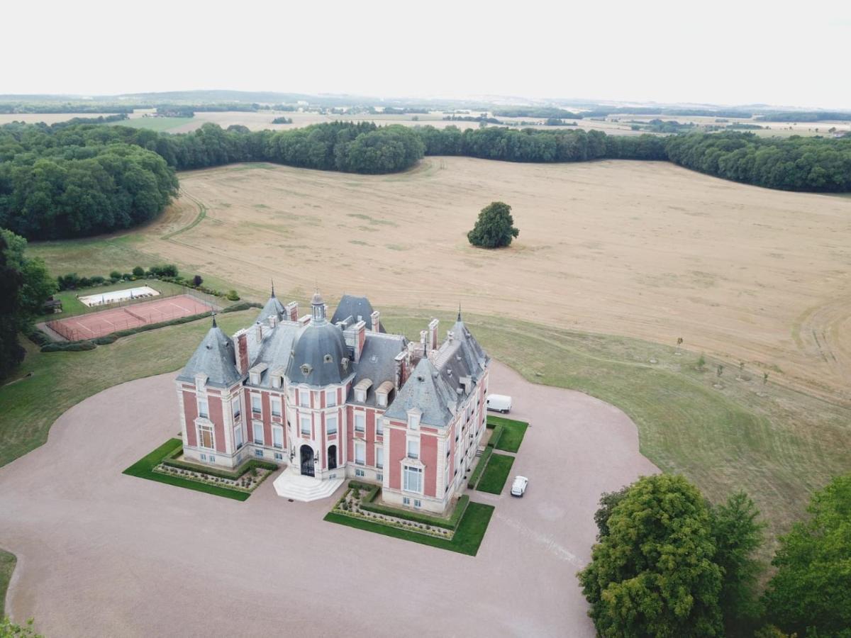 Villa La Maison des tilleuls à Entrains-sur-Nohain Extérieur photo